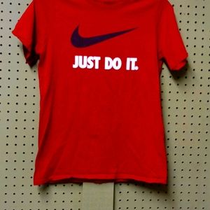 Nike T-shirt red color